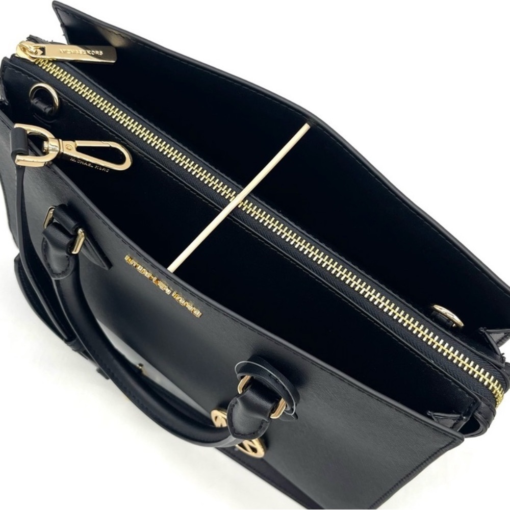 Michael Kors Sheila Medium Satchel Crossbody Bag & Trifold Wallet - Picture 4 of 12